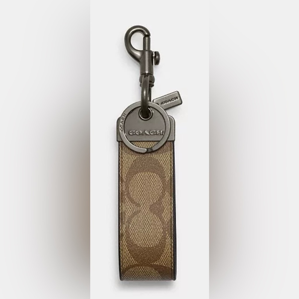 NWT!!  Coach Loop Key Fob In Signature Canvas
